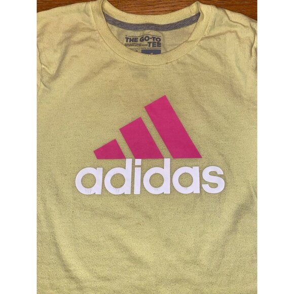 Adidas Yellow T-Shirt With Pink Logo "The Go-To Tee" Size XL - Picture 2 of 2